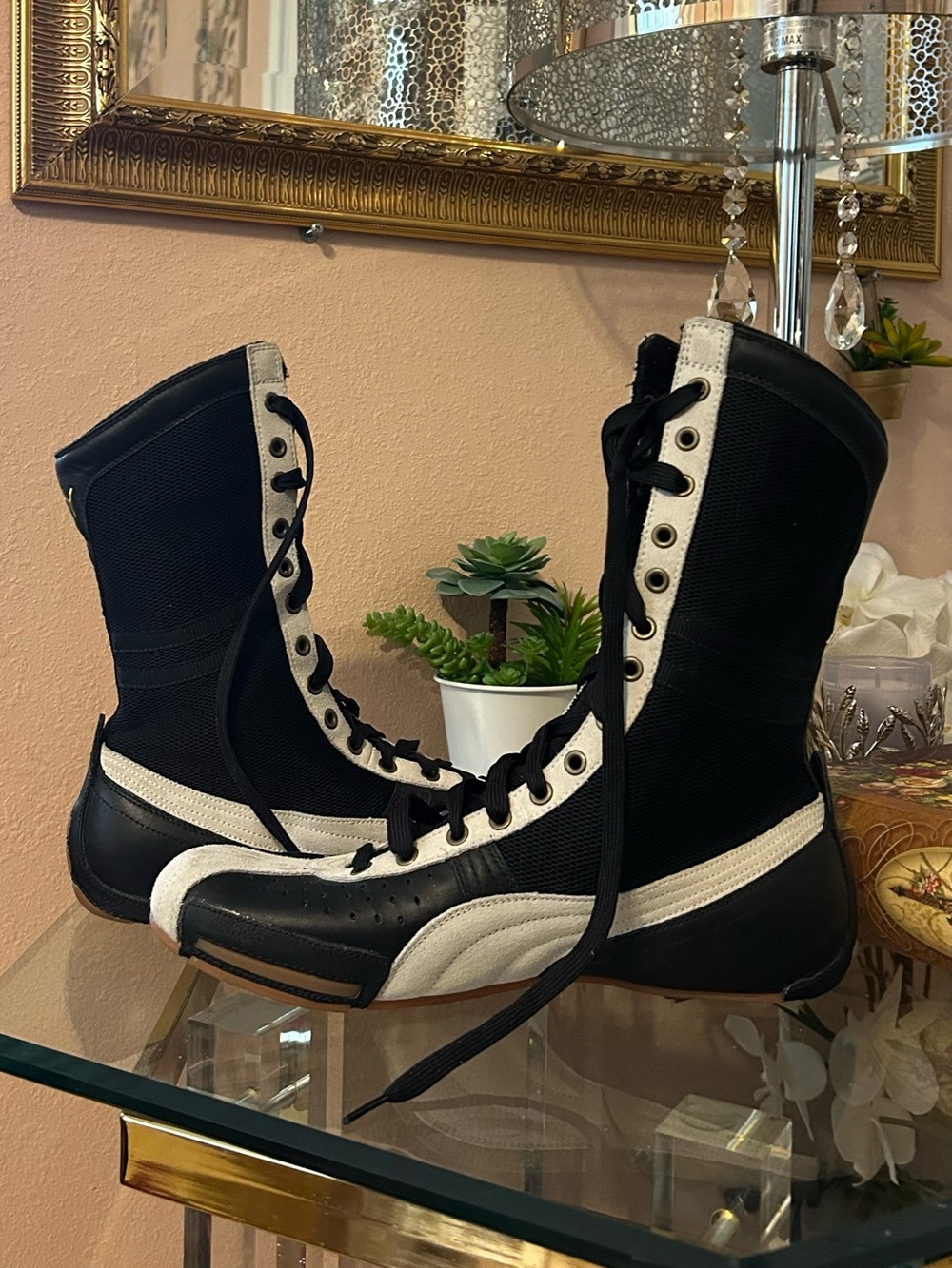 Vintage Puma Schattenboxen Boxing Boots Black and Cream High-Top Sneakers 11/12 - Picture 3 of 16